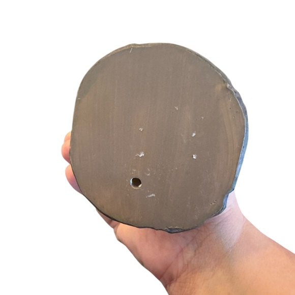 Garden Gnome Dave with Folded Arms - Picture 10 of 10